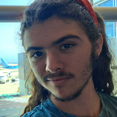 Iván  zoekt een Appartement / Huurwoning / Studio / Kamer in Enschede